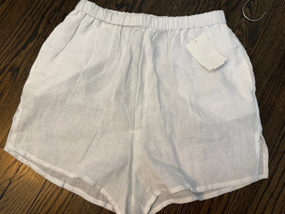 Vitamin A White Shorts 100% Linen Swim Coverup Pull On NEW Sz XS NWT